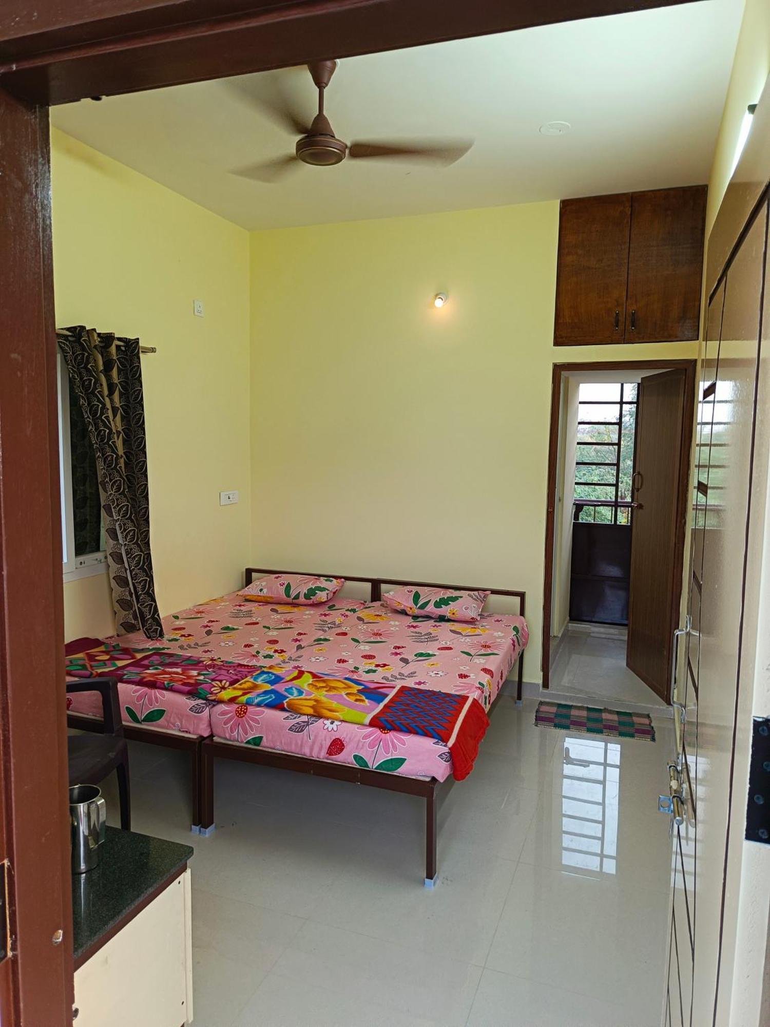 Abaranji Guest House Tiruvannāmalai المظهر الخارجي الصورة